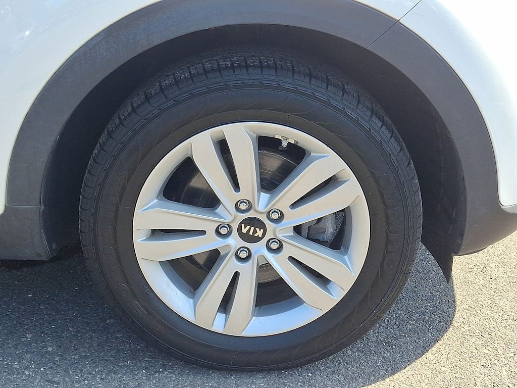 Thumbnail: 2017 Kia Sportage - 8