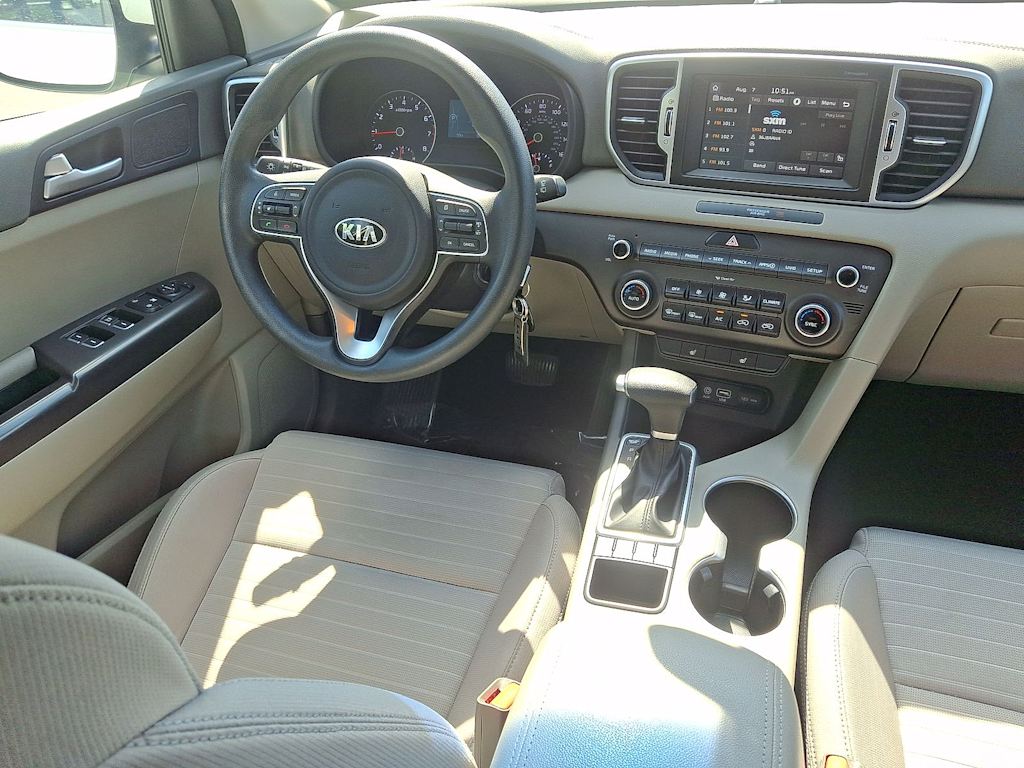 Thumbnail: 2017 Kia Sportage - 9