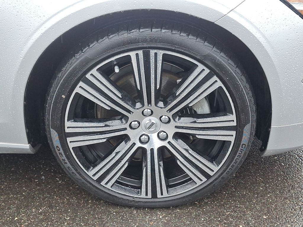 2022 Volvo S90 B6 Inscription 8