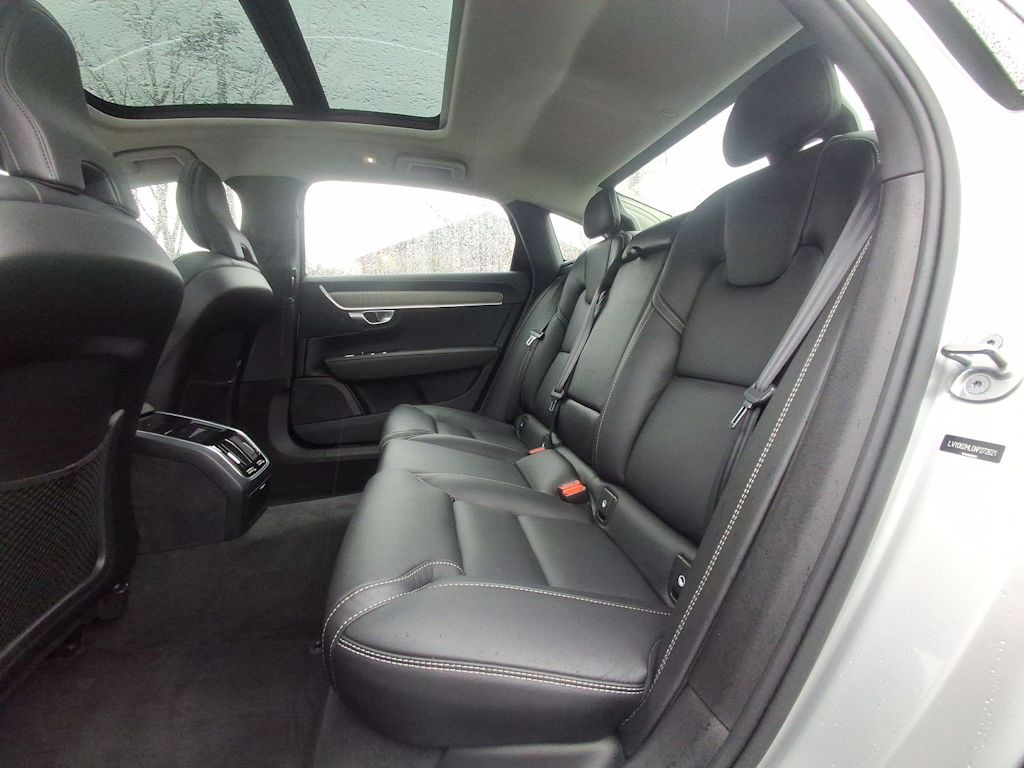 2022 Volvo S90 B6 Inscription 11