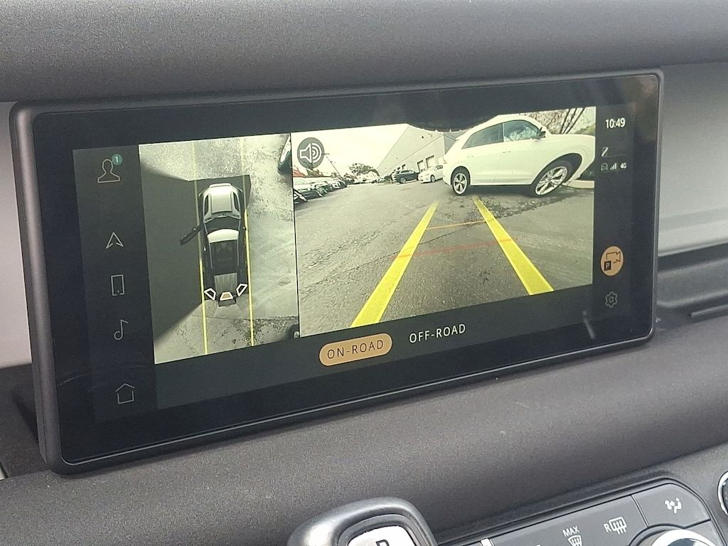 Thumbnail: 2023 Land Rover Defender - 21