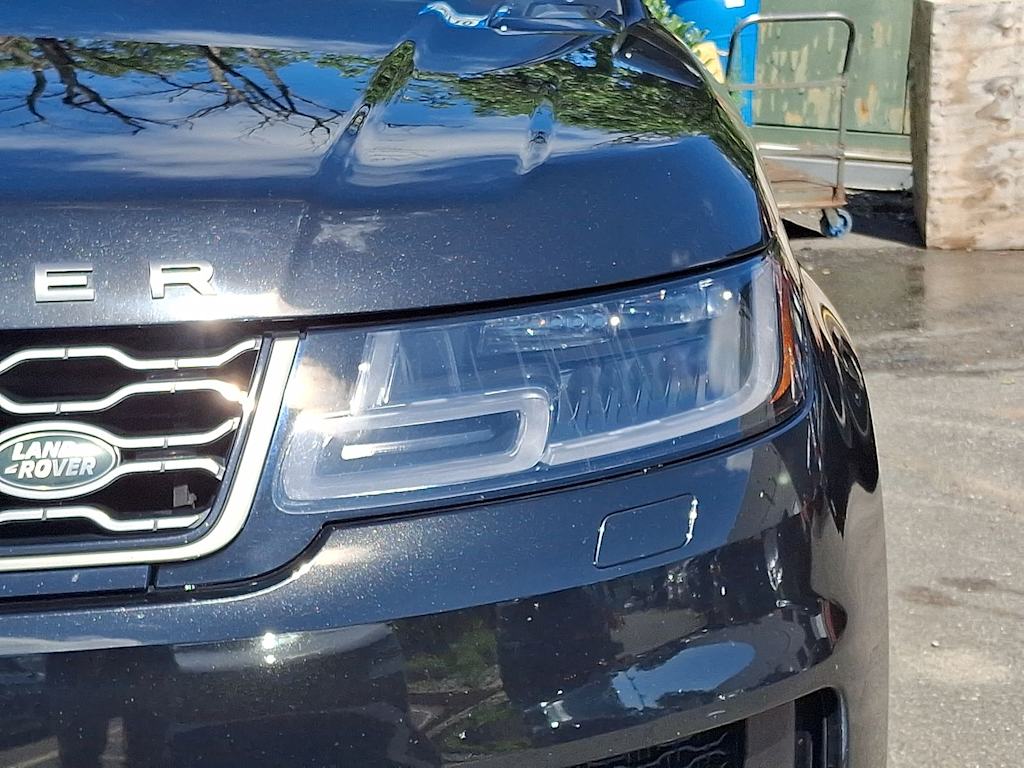Thumbnail: 2021 Land Rover Range Rover Sport - 25