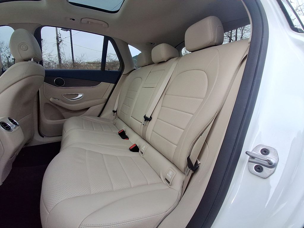 Thumbnail: 2022 Mercedes-Benz GLC - 11