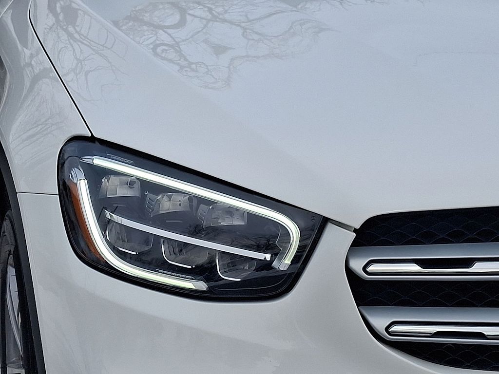 Thumbnail: 2022 Mercedes-Benz GLC - 28