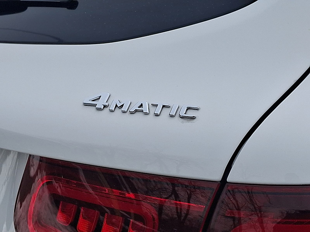 Thumbnail: 2022 Mercedes-Benz GLC - 7