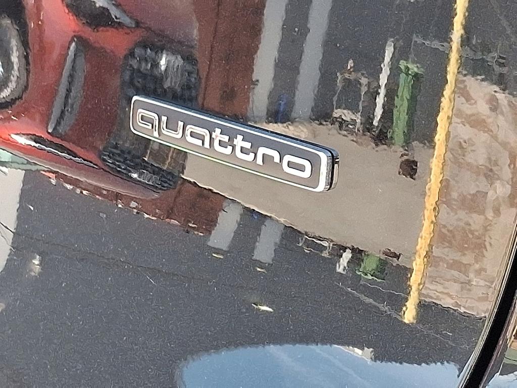 Thumbnail: 2025 Audi Q5 - 25