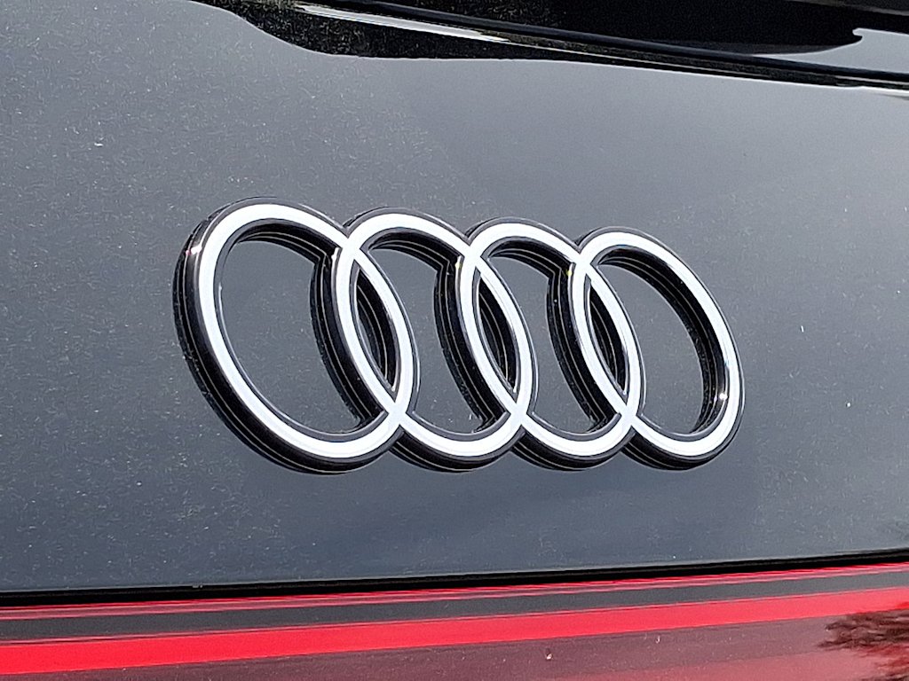 Thumbnail: 2026 Audi Q5 - 17