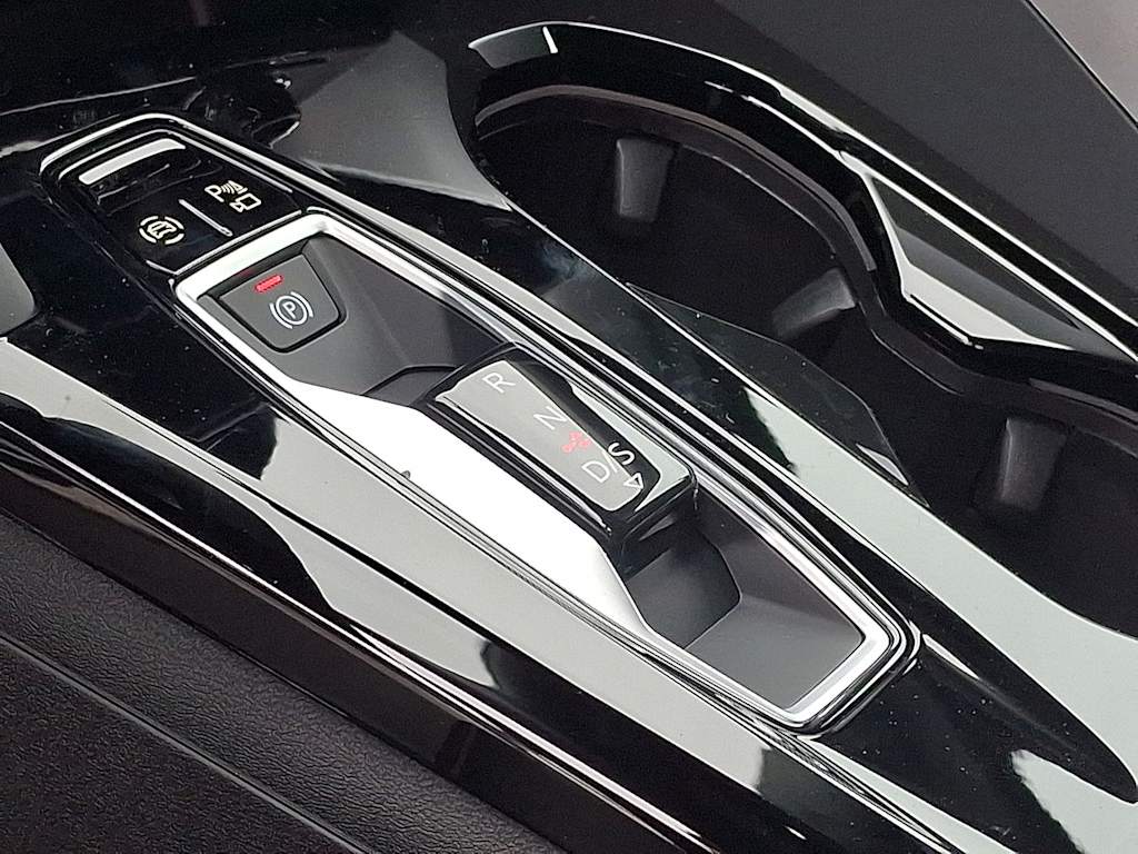 Thumbnail: 2026 Audi Q5 - 6