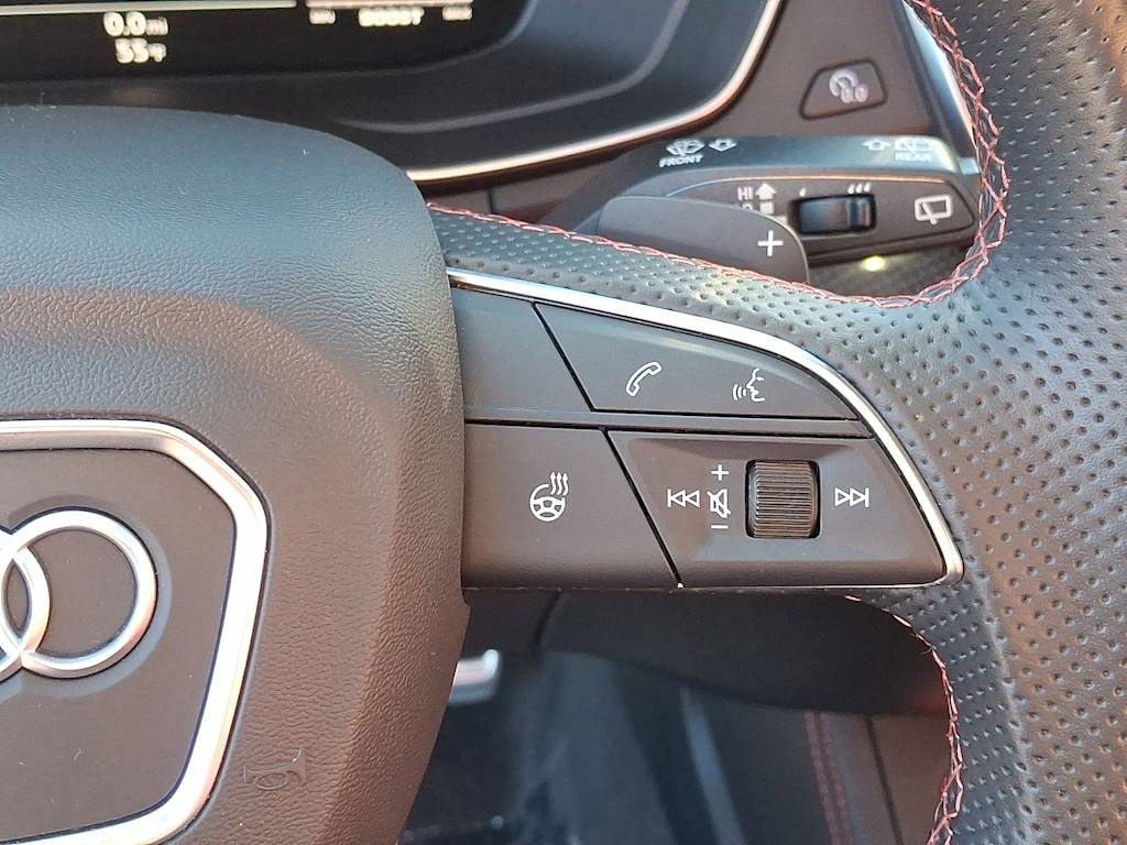 Thumbnail: 2023 Audi SQ5 - 23