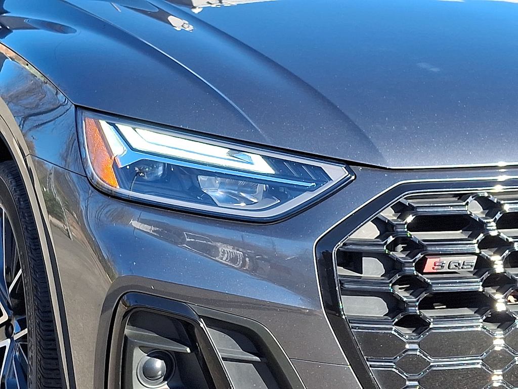 Thumbnail: 2023 Audi SQ5 - 28