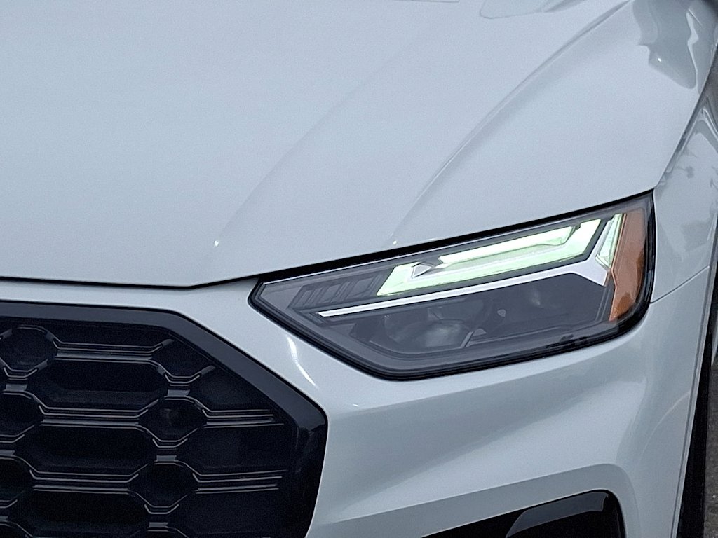 Thumbnail: 2022 Audi SQ5 - 28