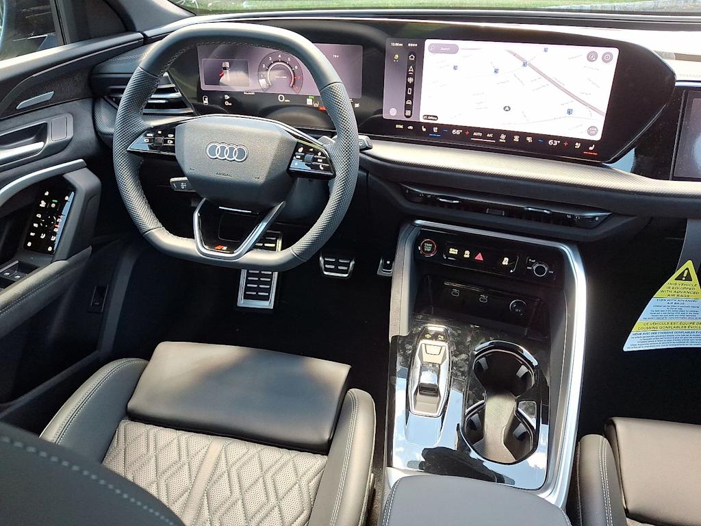 Thumbnail: 2026 Audi SQ5 - 7