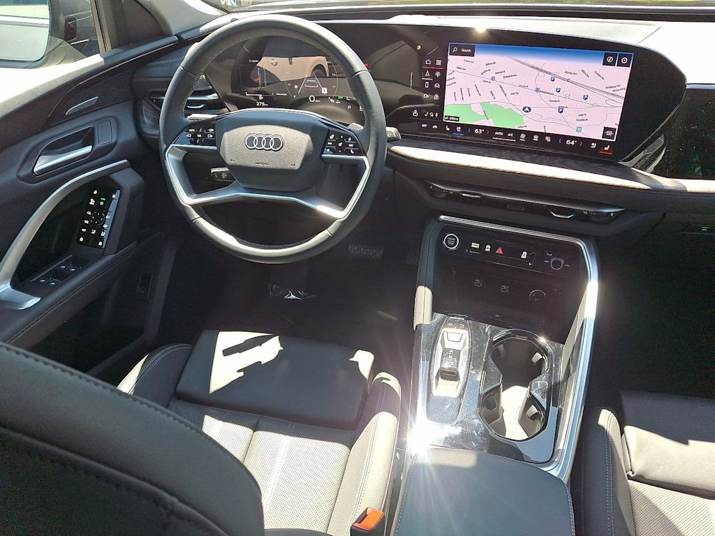 Thumbnail: 2025 Audi Q5 - 9