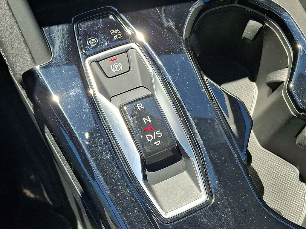 Thumbnail: 2025 Audi Q5 - 15