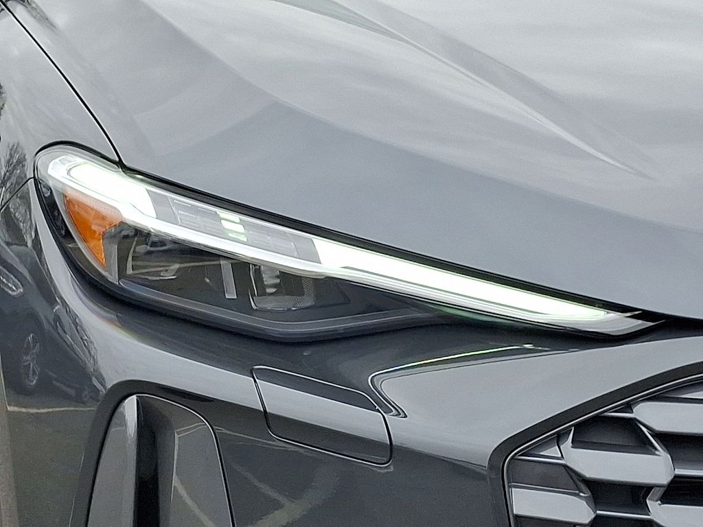 Thumbnail: 2025 Audi Q5 - 28