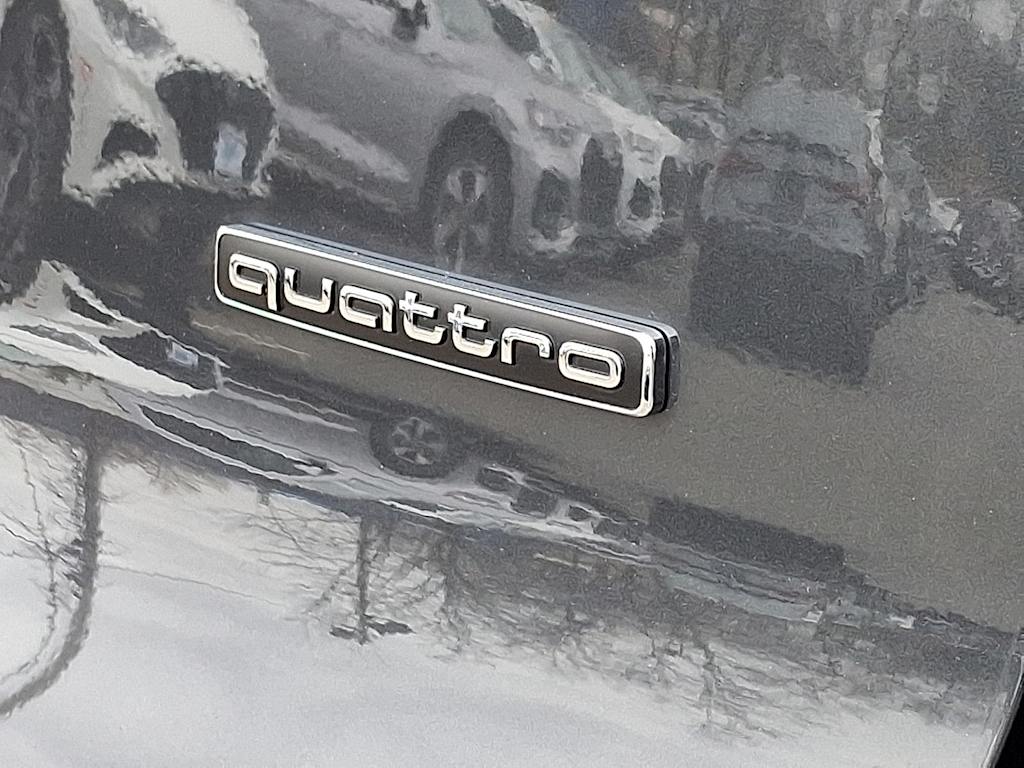 Thumbnail: 2025 Audi Q5 - 7