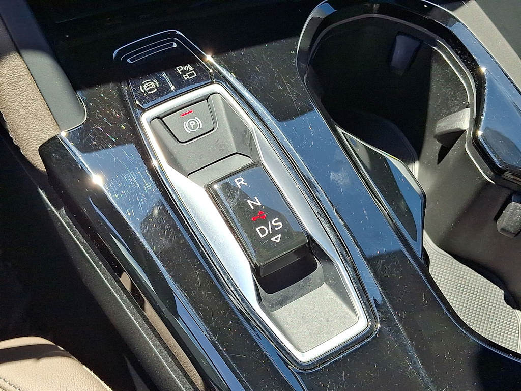 Thumbnail: 2025 Audi Q5 - 14