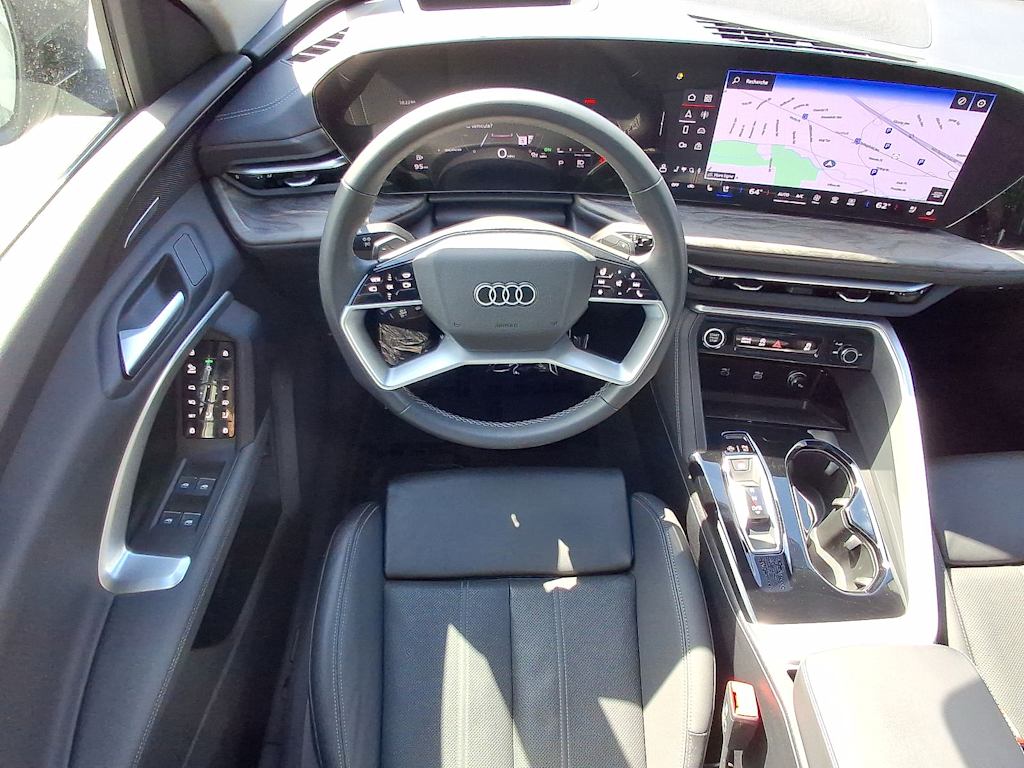 Thumbnail: 2025 Audi Q5 - 13