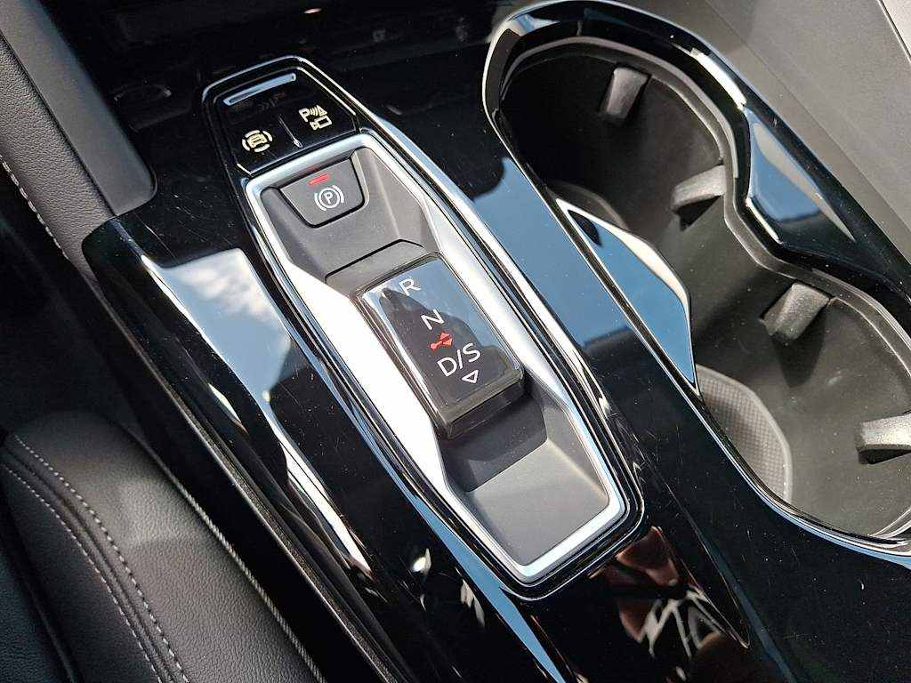 Thumbnail: 2025 Audi Q5 - 15