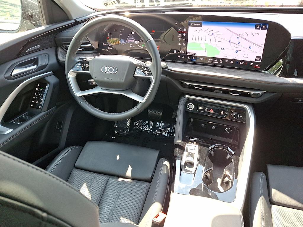 Thumbnail: 2025 Audi Q5 - 9