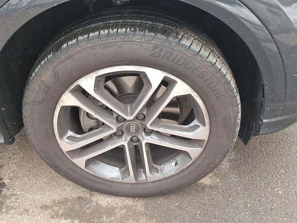 Thumbnail: 2025 Audi Q5 - 8