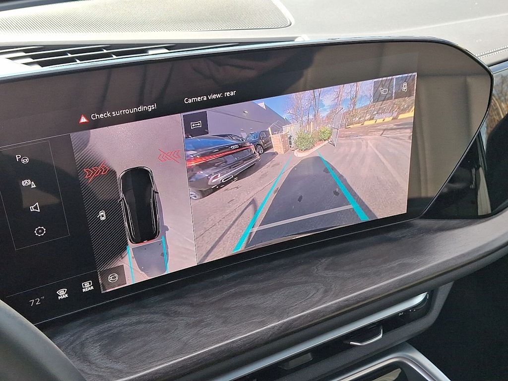 Thumbnail: 2025 Audi Q5 - 20