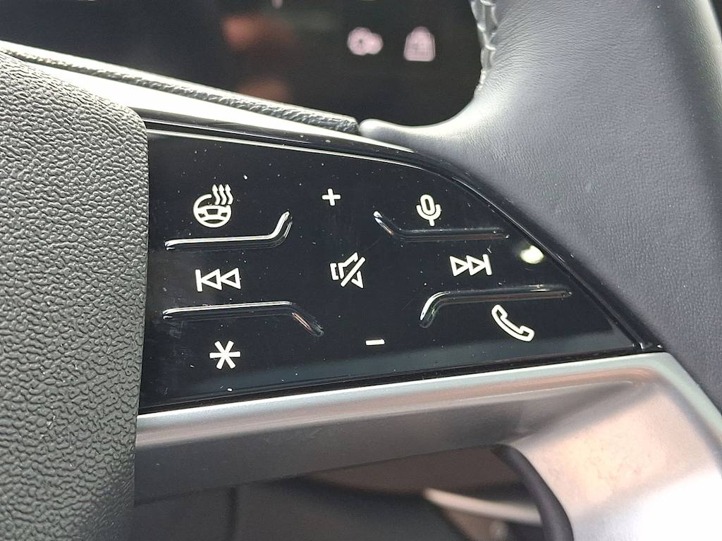 Thumbnail: 2025 Audi Q5 - 23