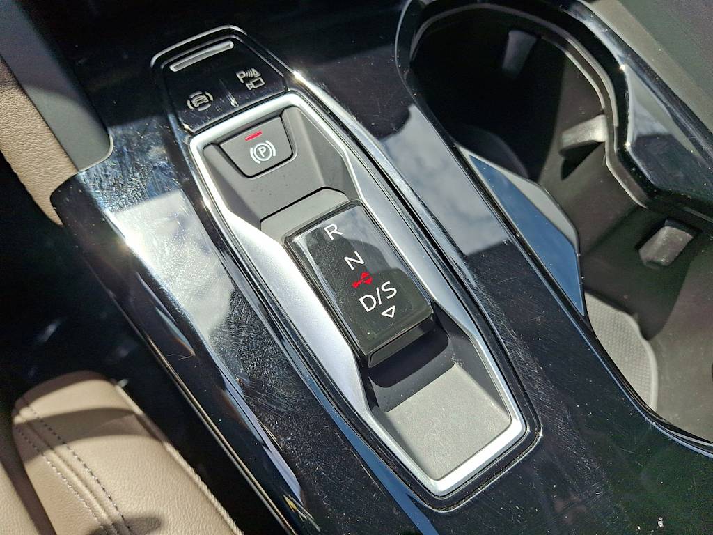 Thumbnail: 2025 Audi Q5 - 11