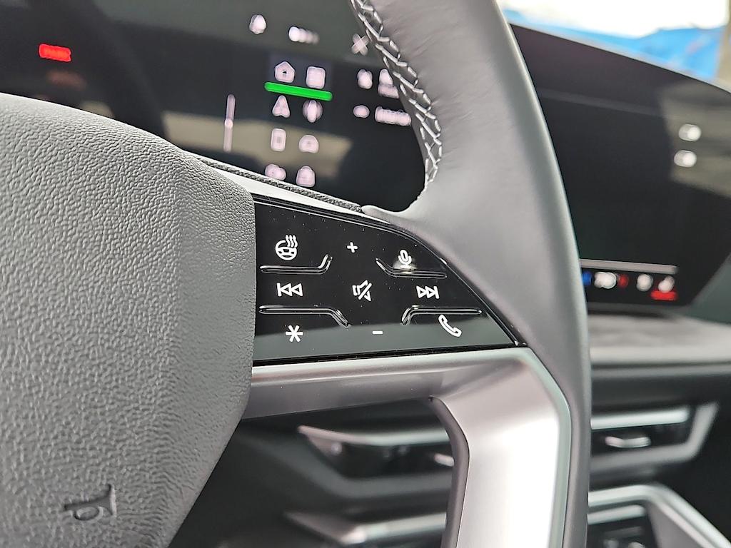 Thumbnail: 2025 Audi Q5 - 23