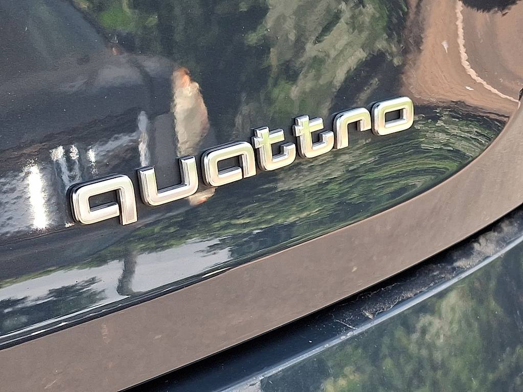 Thumbnail: 2022 Audi e-tron - 7