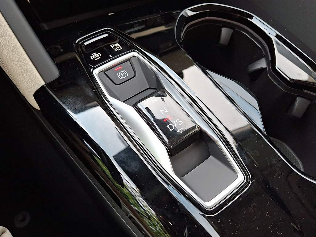 Thumbnail: 2026 Audi Q5 - 25
