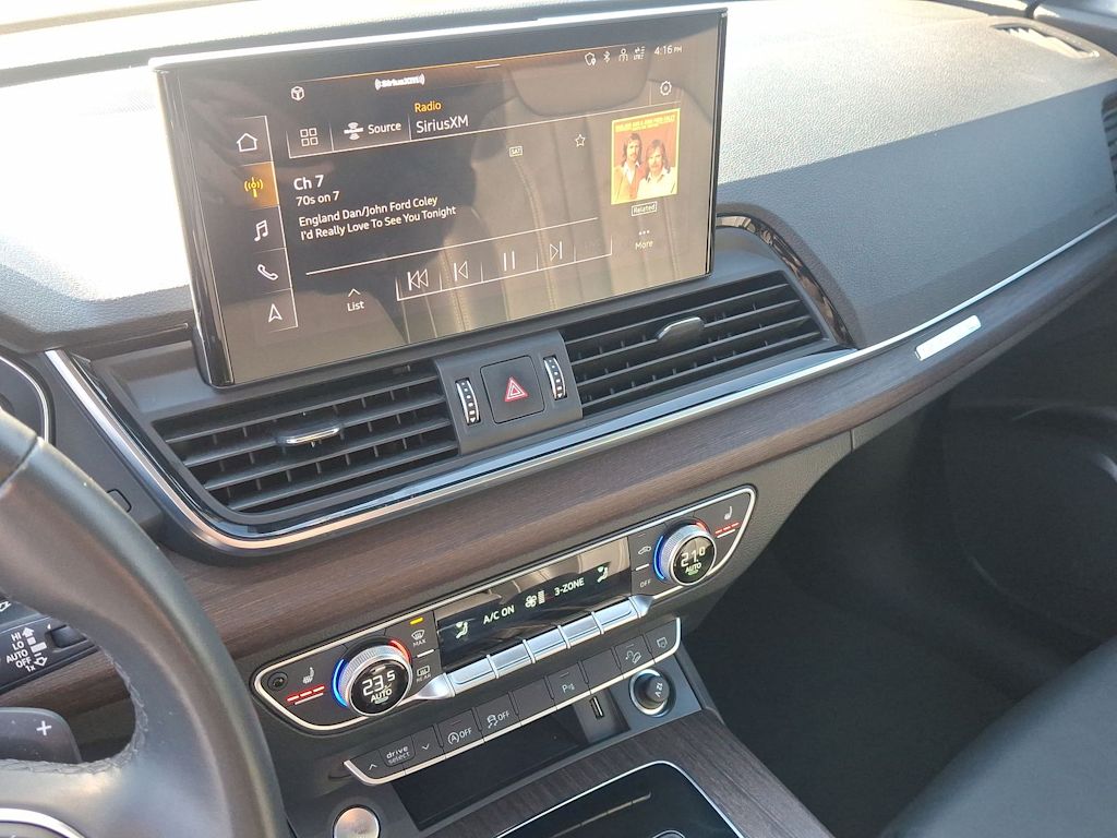 2022 Audi Q5 Premium 12