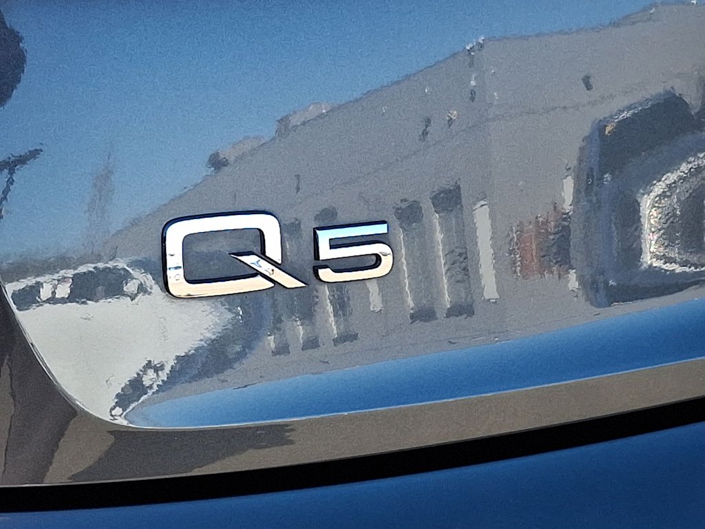 2022 Audi Q5 Premium 7