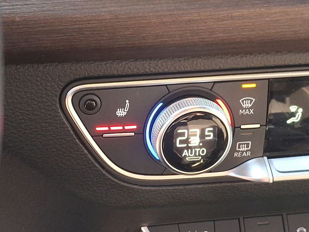 2022 Audi Q5 Premium 23
