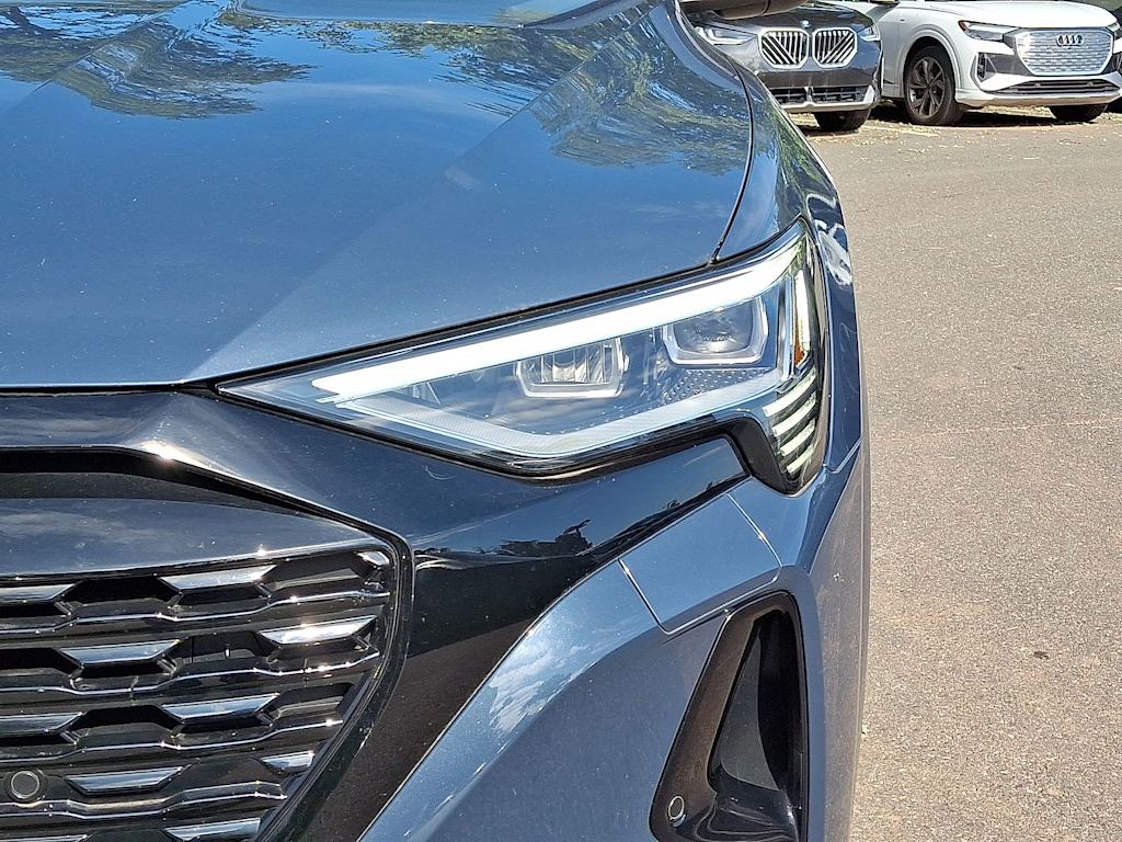 Thumbnail: 2024 Audi Q8 e-tron - 34
