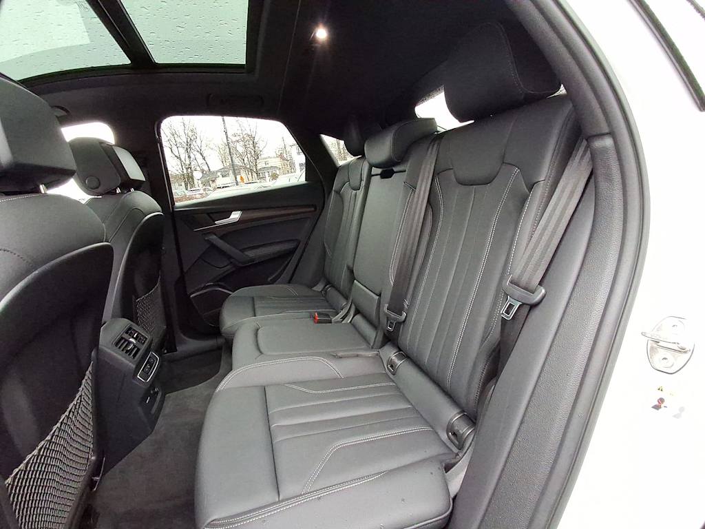 Thumbnail: 2023 Audi Q5 - 11