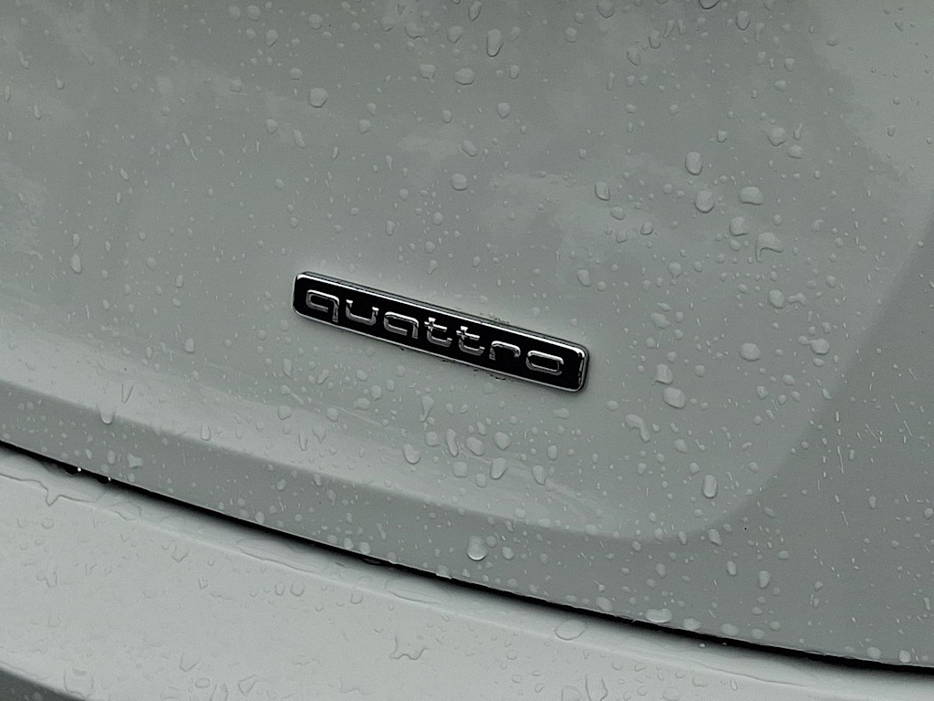 Thumbnail: 2023 Audi Q5 - 7