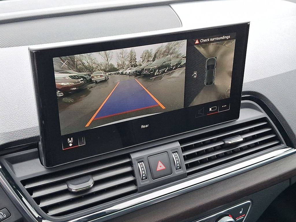 Thumbnail: 2023 Audi Q5 - 20