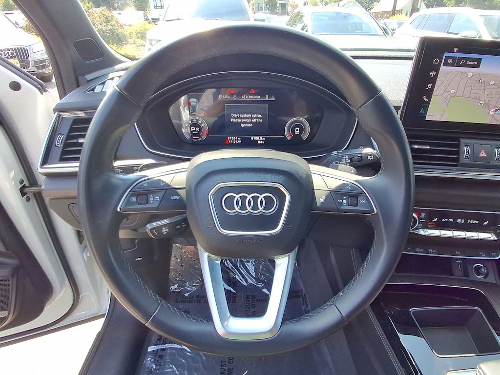 Thumbnail: 2023 Audi Q5 - 13