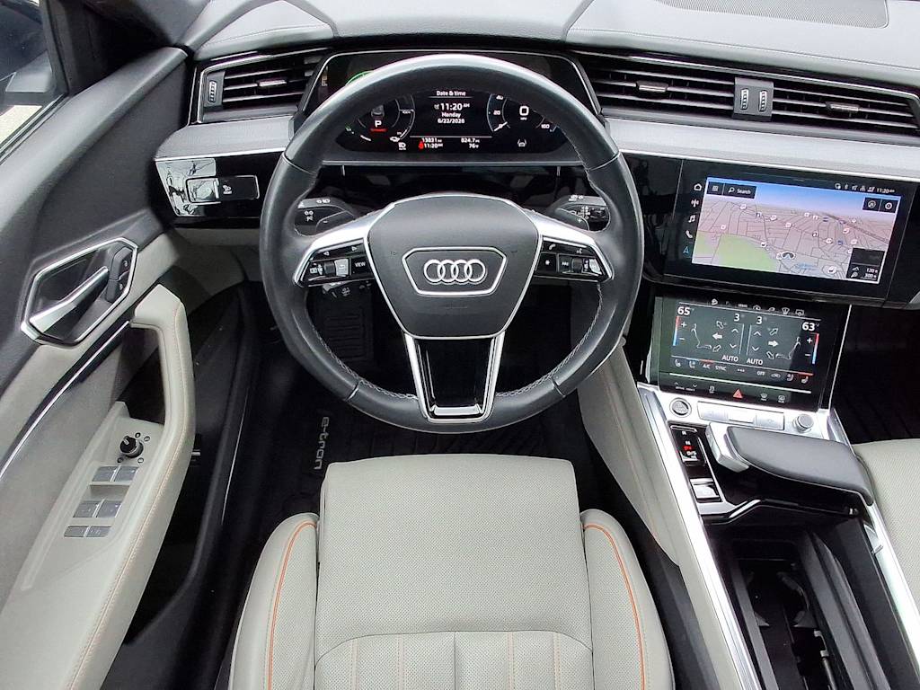 Thumbnail: 2024 Audi Q8 e-tron - 12