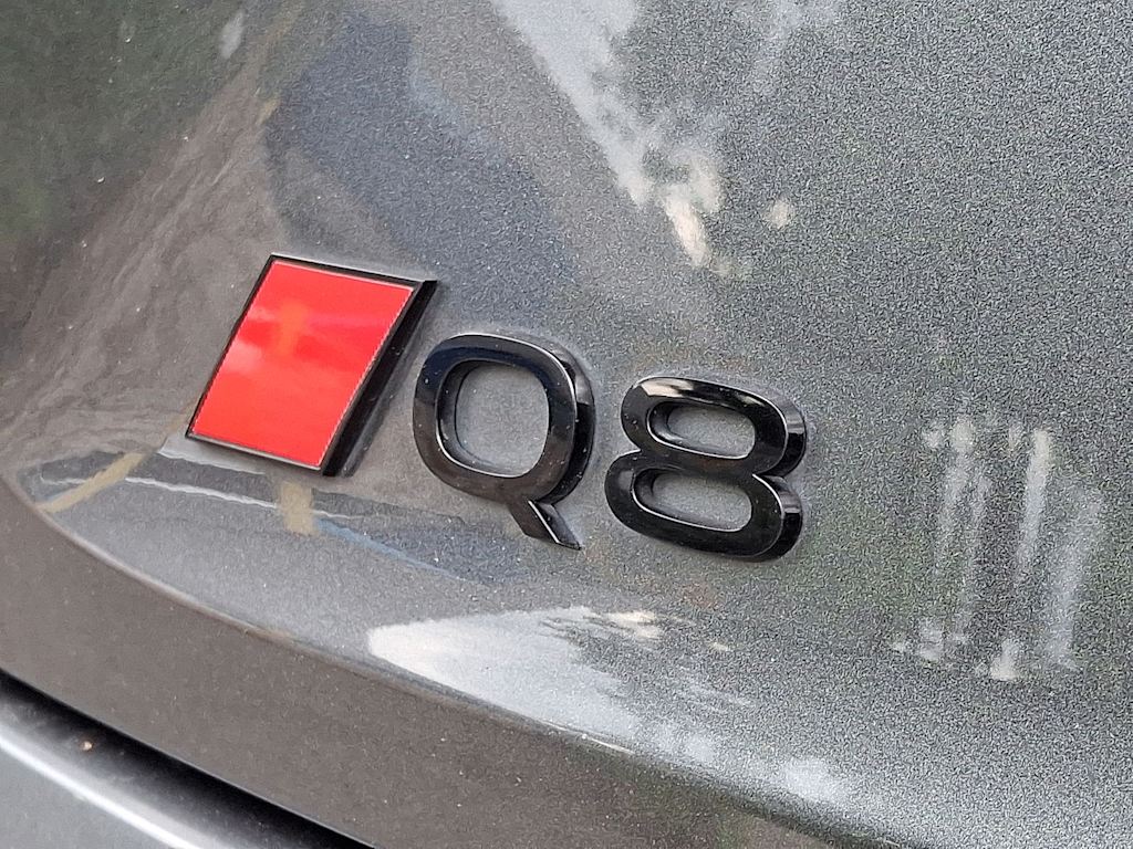 Thumbnail: 2024 Audi Q8 e-tron - 16