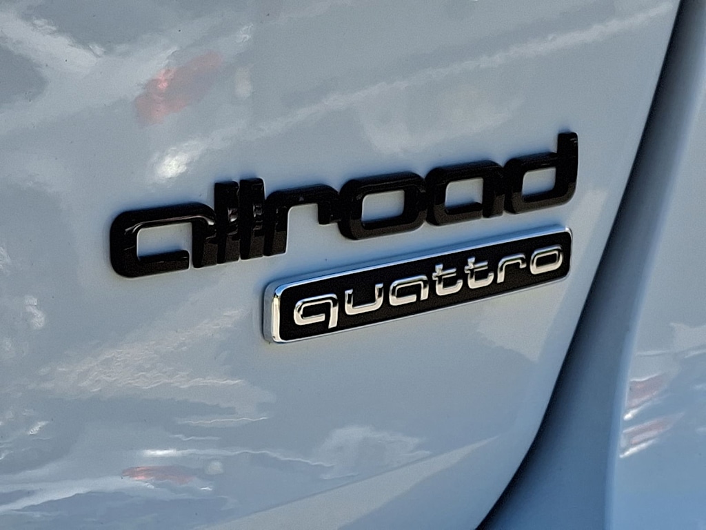 Thumbnail: 2023 Audi A4 - 7