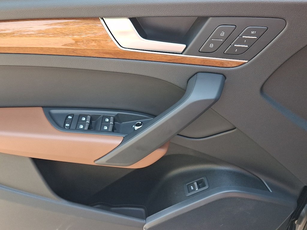 Thumbnail: 2024 Audi Q5 - 23