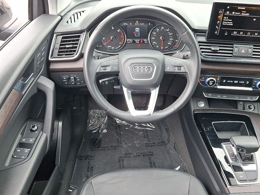 Thumbnail: 2023 Audi Q5 - 9