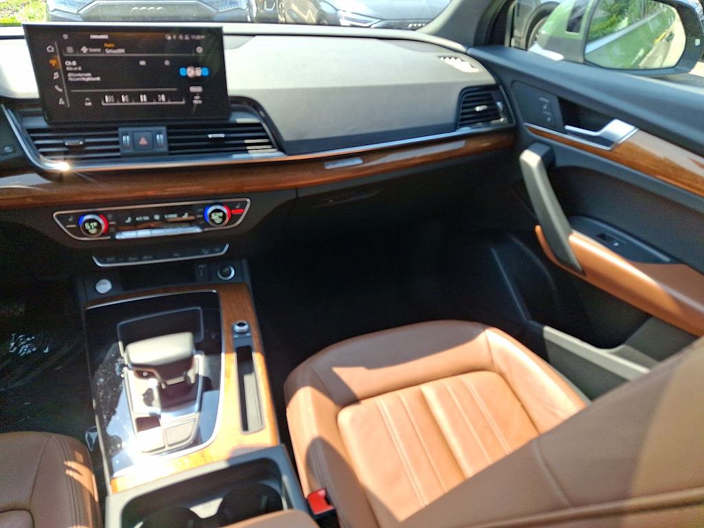 Thumbnail: 2023 Audi Q5 - 9