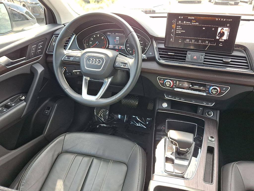 Thumbnail: 2023 Audi Q5 - 12