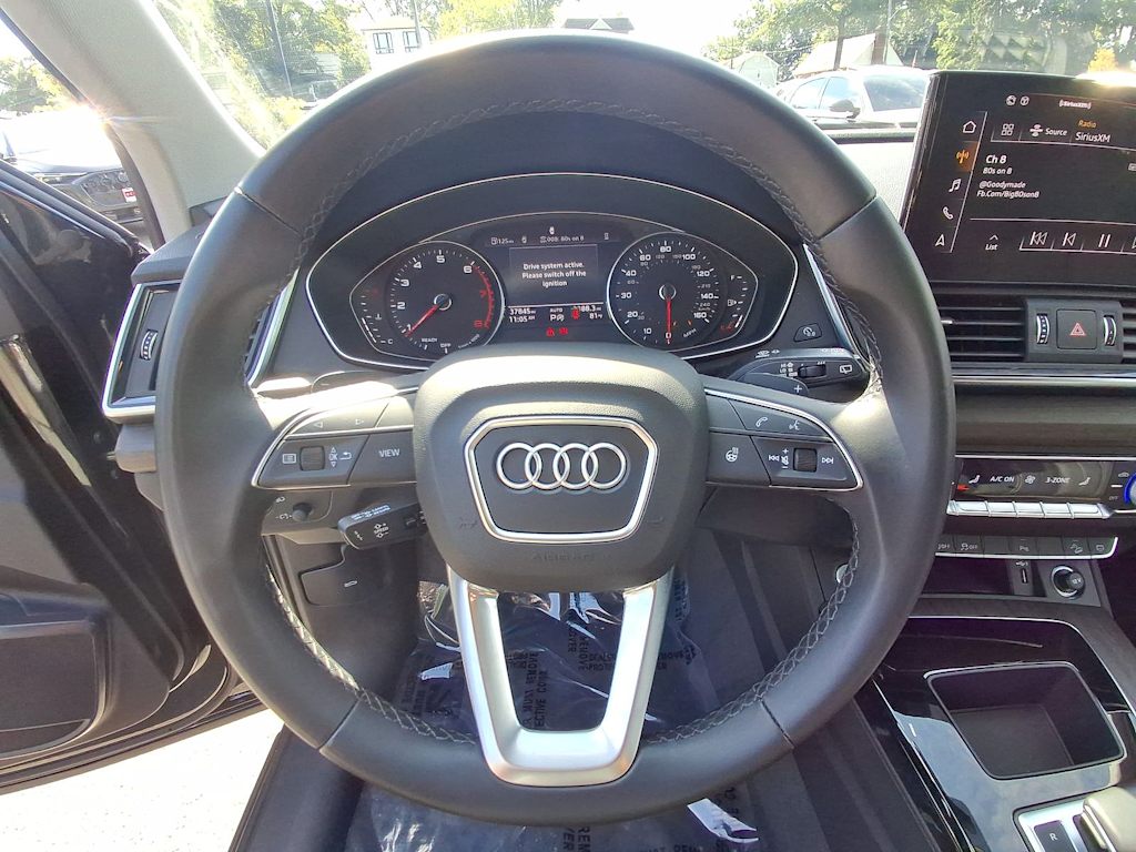Thumbnail: 2023 Audi Q5 - 13