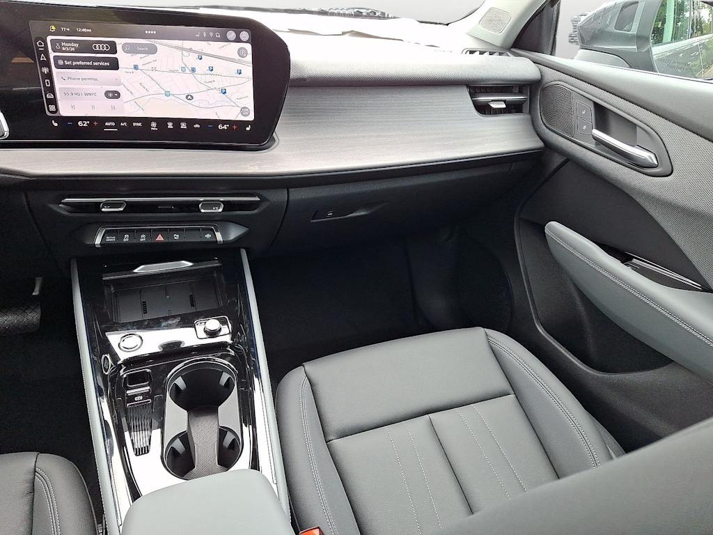 Thumbnail: 2026 Audi Q3 - 13
