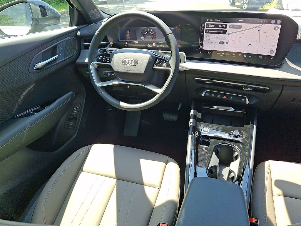 Thumbnail: 2026 Audi Q3 - 11