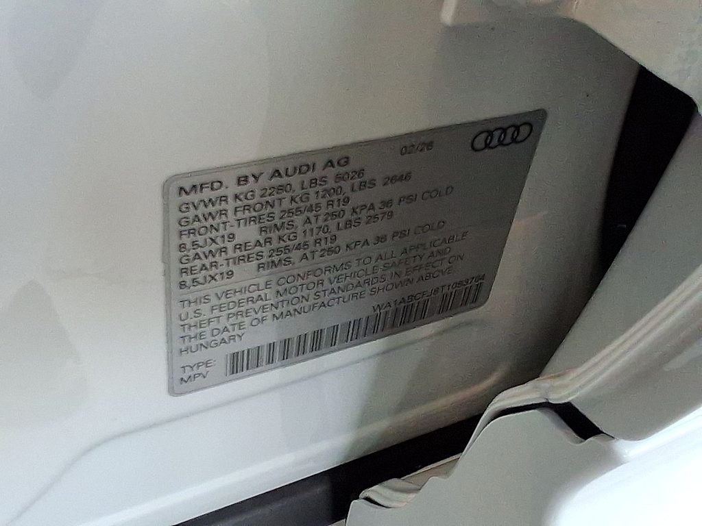Thumbnail: 2026 Audi Q3 - 13